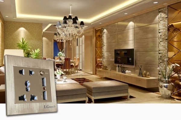 Mặt ổ cắm điện kim loại cao cấp LG Tech