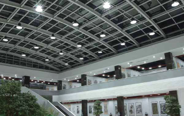 Den Led Chieu Sang Cho Nha Xương