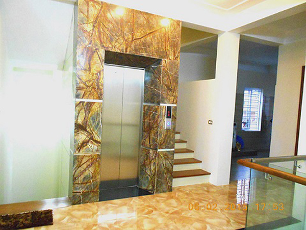 giathangmayoidia71 giá thang máy nội địa