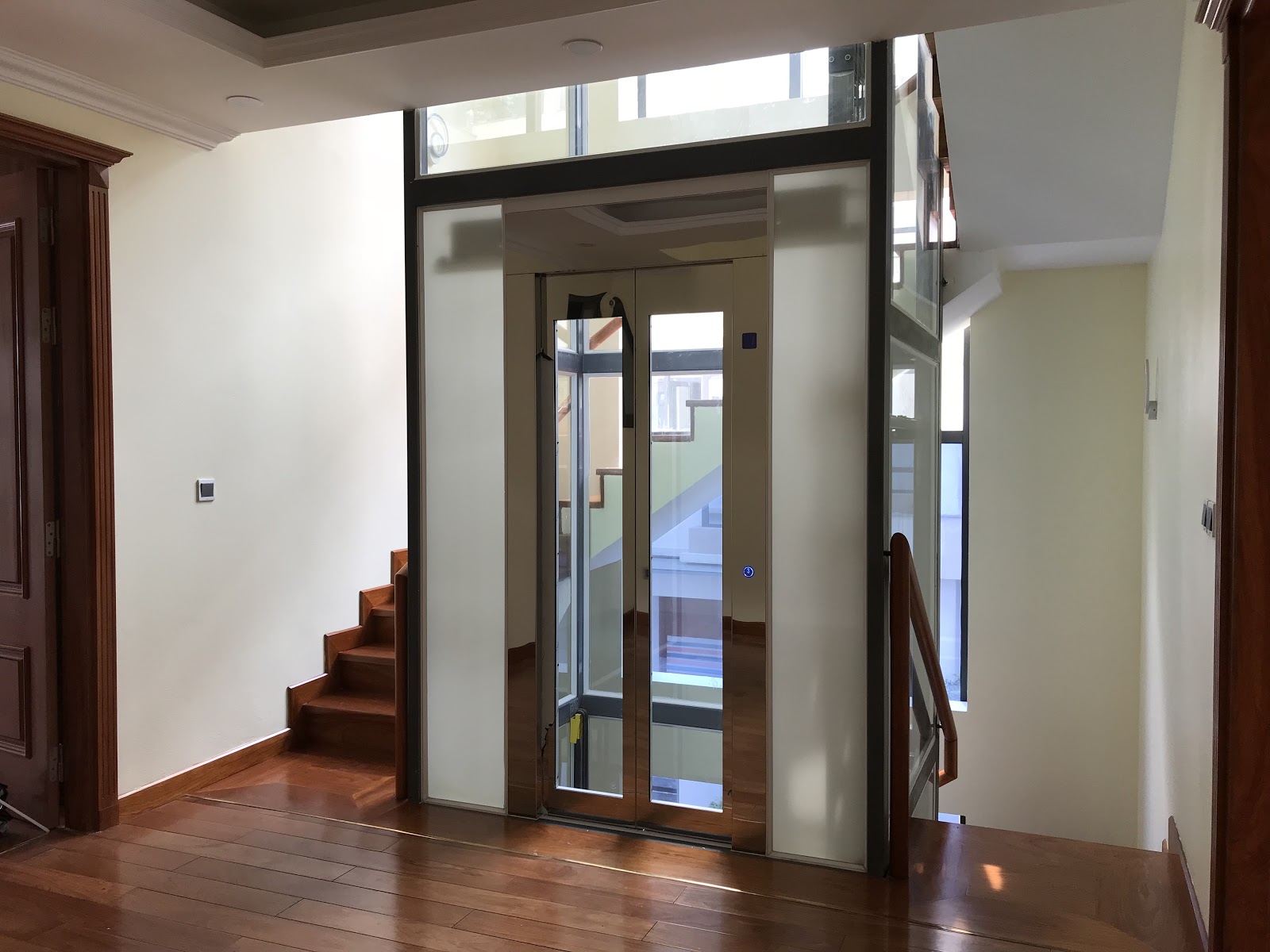 thang20may20gia20dinh20gia20re201 5 yếu tố tạo nên thang máy gia đình giá rẻ