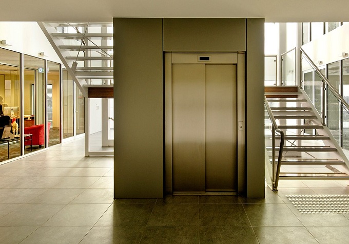 thiet-ke-cau-thang-may-gia-dinh-02 thiết kế cầu thang máy gia đình