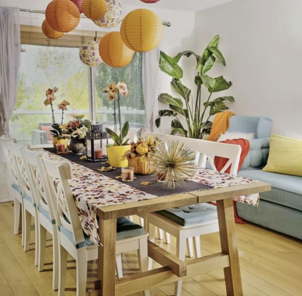 13-trang-tri-phong-bep-ngay-tet-tu-trung-hieu-an-moc_906df91e1d7a40b493107f573f6acb31_grande Thêm khăn trải bàn ăn họa tiết Tết