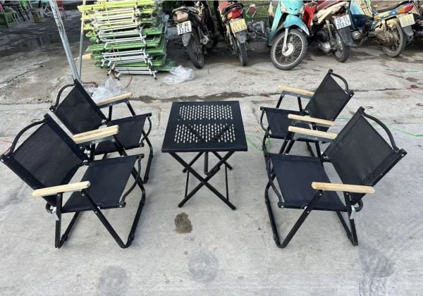 2-ban-ghe-quan-tra-chanh-dep-gia-re-2-tu-trung-hieu-an-moc_493cbcfde0b245ac8c9e6943d88f9a55_grande Bộ bàn ghế xếp trà chanh vải bố vỉa hè