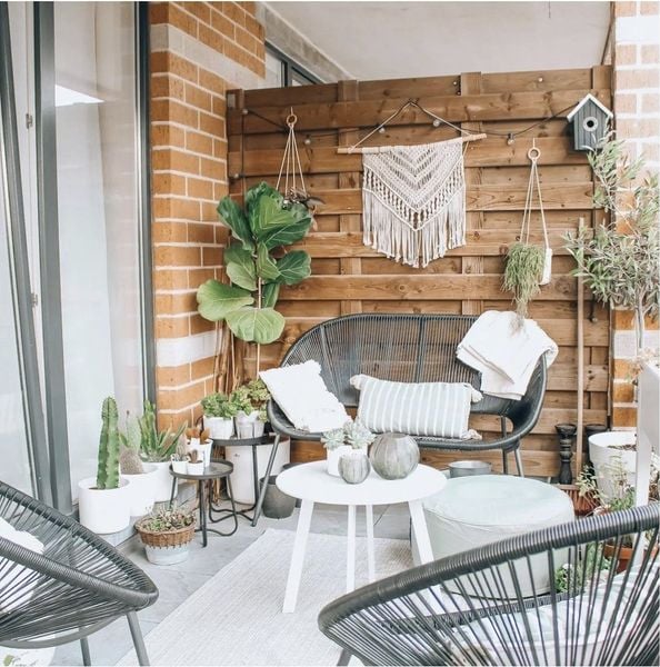 26-tan-dung-ban-cong-chung-cu-de-nghi-ngoi-tu-trung-hieu-an-moc_b0103fedf88d4221b7ad0b9efb262a72_grande Ý tưởng tận dụng ban công chung cư để nghỉ ngơi