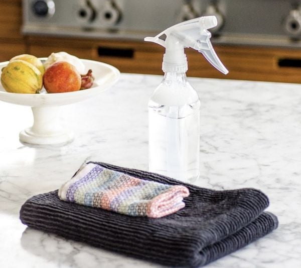 4-ban-an-trong-thong-minh-dep-gia-re-5-tu-trung-hieu-an-moc_b7fe4e35c63d49e3acfb638a471b96b9_grande bảo quản bàn tròn thông minh