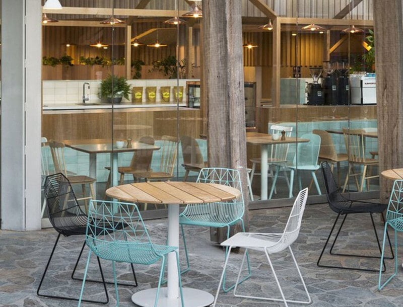 ban-ghe-cafe-coc-21_39bbe426b04b421890f8dffefdef4a15 bộ bàn ghế gỗ cafe cóc