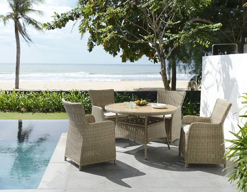 bàn ghế nhà hàng tiệc cưới