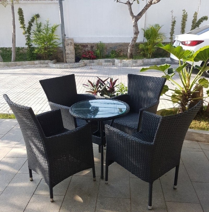 ban_ghe_cafe_nhua_gia_may_25_6d7fc05cadf44a5d9ad8c798b54e6718 bộ bàn ghế cafe nhựa giả mây