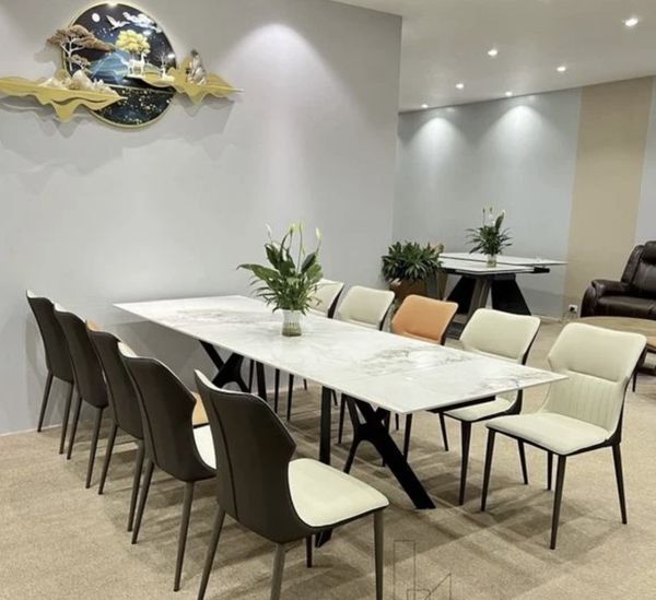 bo_ban_an_mat_da_ghe_da_5_bfe31f3ee6f4495887ead5cbb30b7c80_grande Tân trang bộ bàn ghế ăn gia đình 3