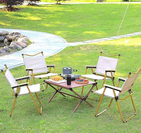 Top 9+ Mẫu ghế dù cafe đẹp, bền, giá rẻ cho chủ quán