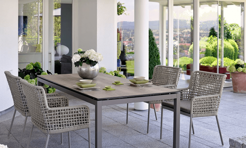 ghe-gia-may-ngoai-troi__3__839ebec553f54fbb91634af5e40a46f2 ghế mây ngoài trời