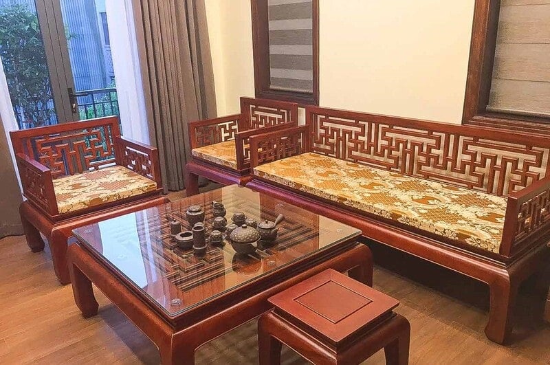 ghe-go-gu__3__4f1cbdc6262d4a9fa47e1a3cc27640f6 bộ bàn ghế gỗ gụ