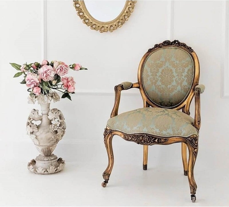 ghế gỗ hoàng gia