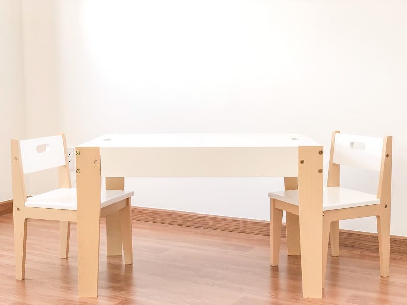 ghế gỗ bàn học trẻ em