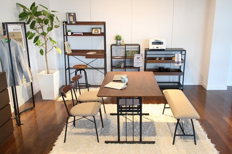 ghế gỗ uốn cong