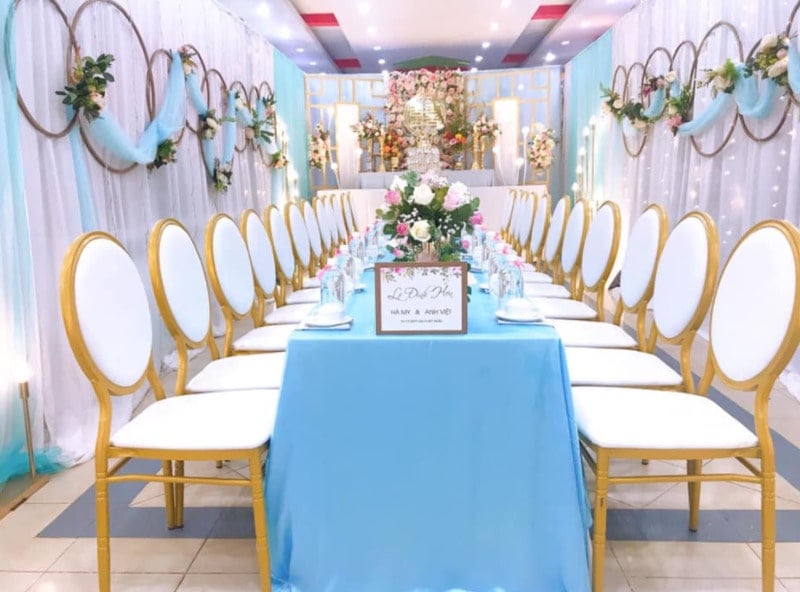 bàn ghế nhà hàng tiệc cưới