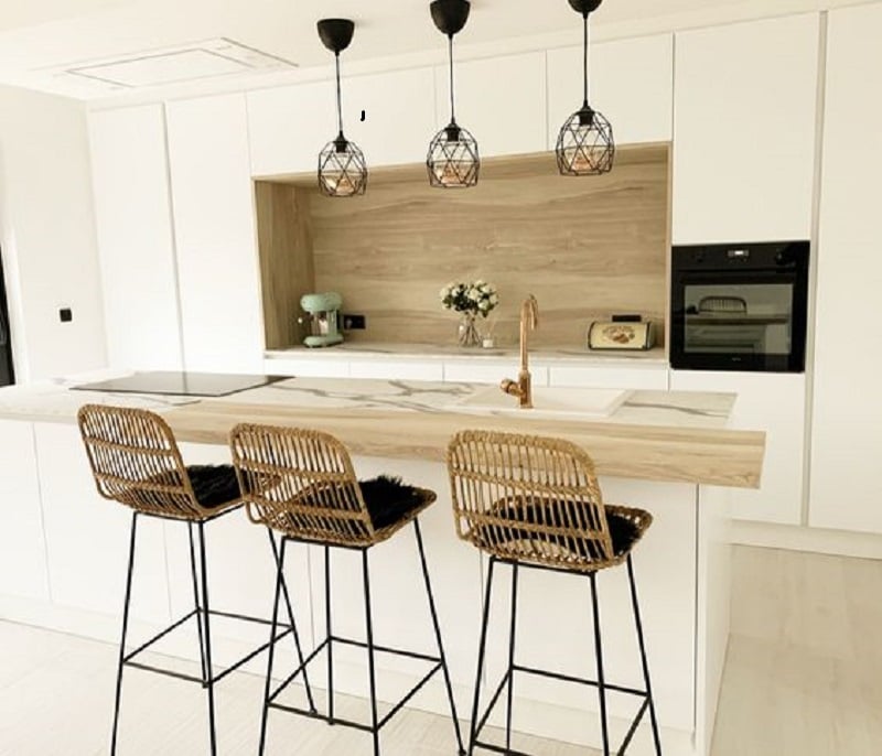 ghế quầy bar có lưng tựa