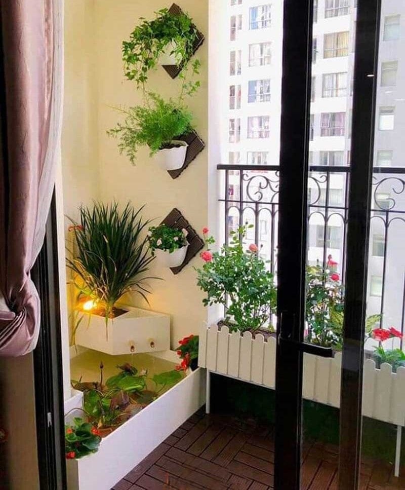 trang-tri-ban-cong-1-1__21__4775c38439994493bc4f246f378ba50e trang trí ban công