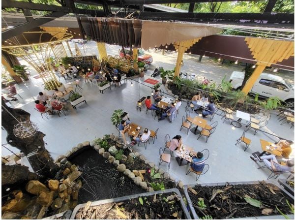 Ý tưởng sử dụng đèn led trang trí quán trà sữa mẫu 3