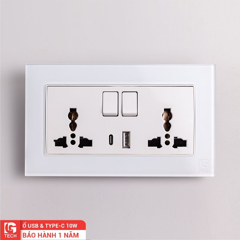 Ổ cắm size EU có cổng sạc USB và Type C 10W, viền kính màu trắng LG Tech mã LG-F71W-155
