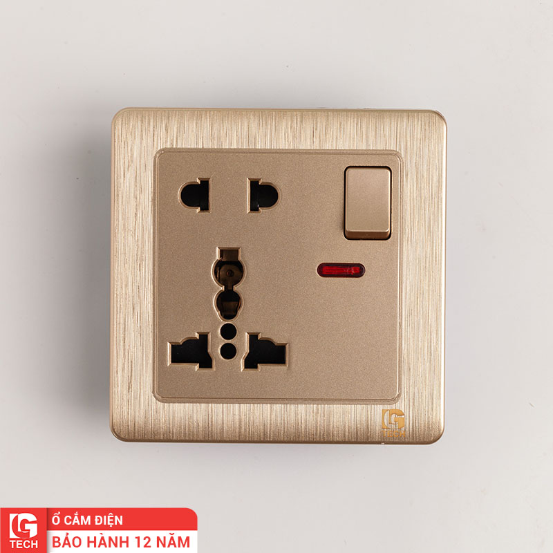 Ổ cắm điện 5 chấu có đèn báo và công tắc an toàn LG Tech LG-C60-021