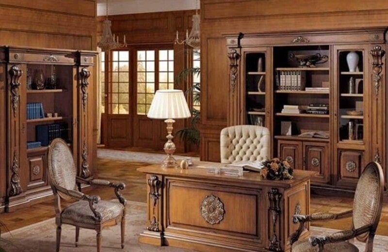 ghế gỗ lãnh đạo