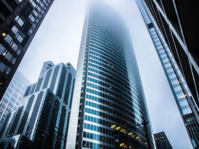 Màu Sắc Đen và Bạc của Hộp Điện LG Tech LG-L0212B 1