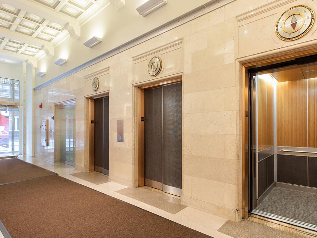 Hệ thống đèn chiếu sáng thang máy đầy đủ mà bạn chưa biết 1 7 điều cần biết về thang máy Fuji