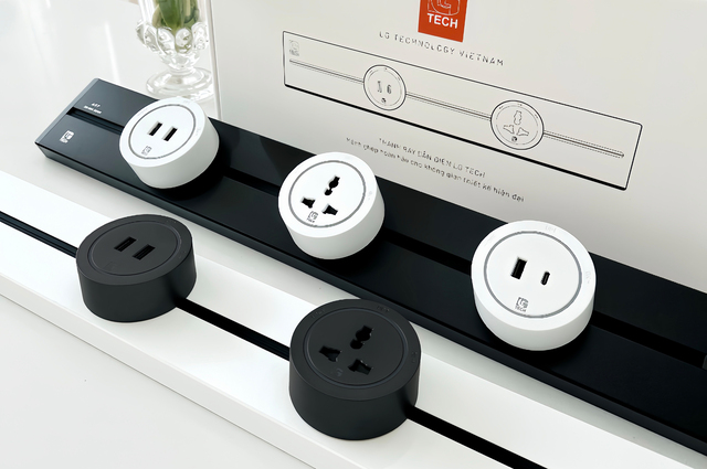 Sản phẩm nổi bật - Ổ cắm Thanh ray 1