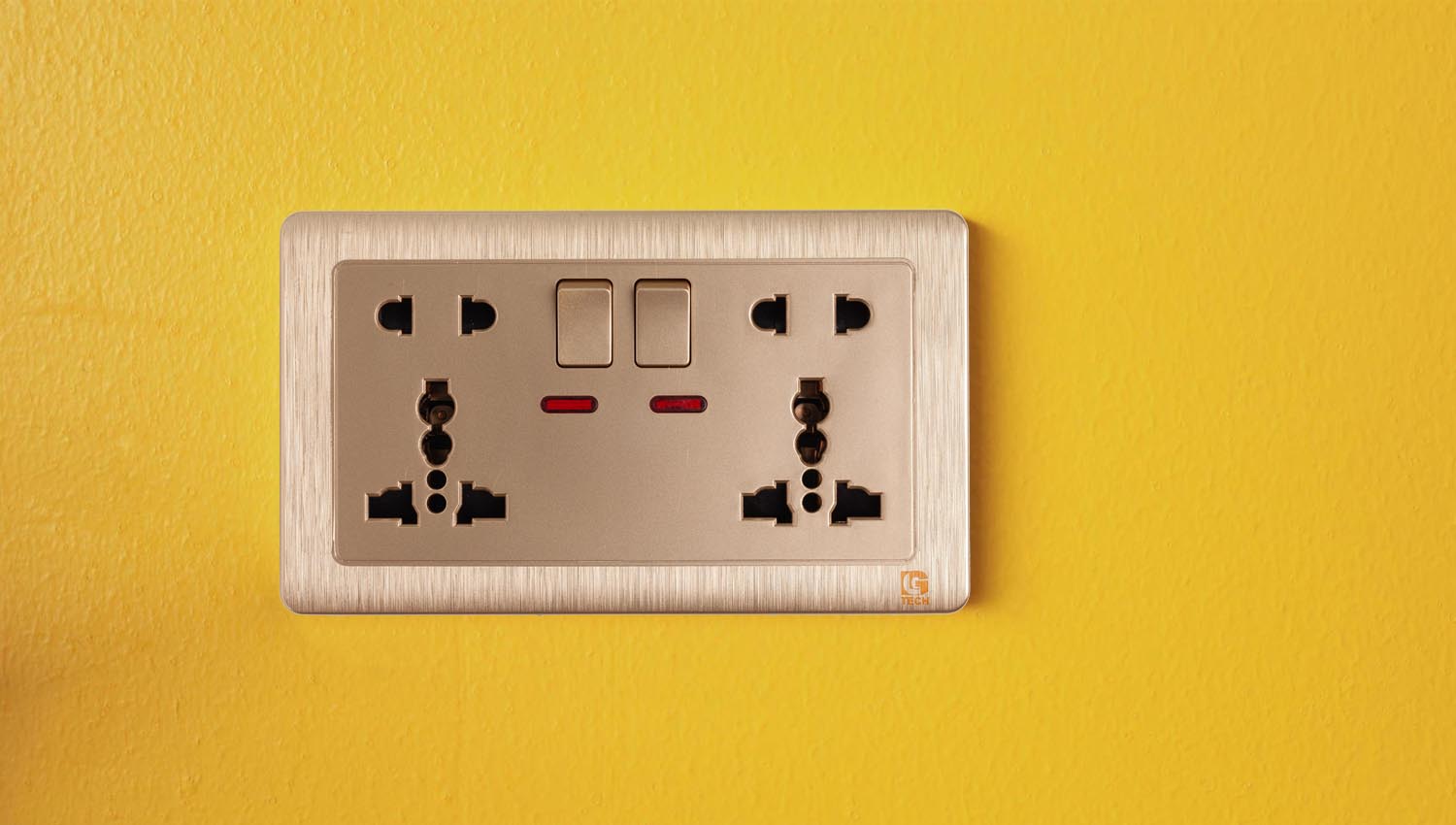 Tại sao ngày càng có nhiều người chọn ổ cắm 5 chấu? 10