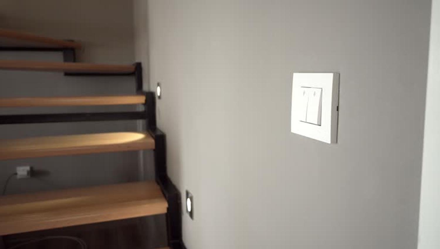 Công tắc đảo chiều là gì? Hoạt động như thế nào? 5