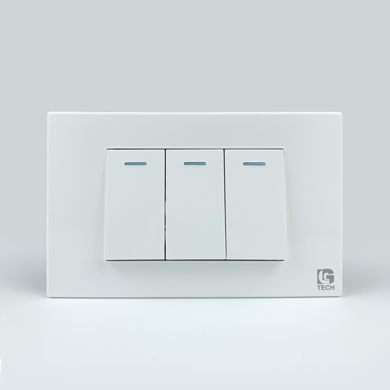 Mô đun 3 công tắc đơn một chiều màu trắng LG Tech 1 Mô đun 3 công tắc đơn một chiều màu trắng LG Tech