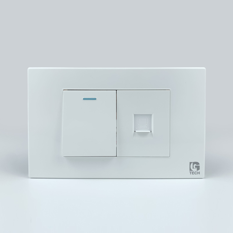 Mô đun công tắc đơn 1 chiều và ổ mạng LAN CAT5, size 36mm màu trắng LG Tech 1 Mô đun công tắc đơn 1 chiều và ổ mạng LAN CAT5, size 36mm màu trắng LG Tech
