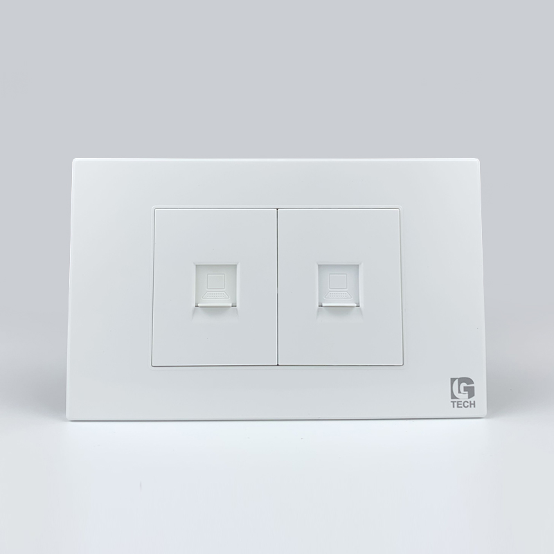 Mô đun ổ cắm mạng LAN CAT5 2 hạt, size 36mm màu trắng LG Tech 1 Mô đun ổ cắm mạng LAN CAT5 2 hạt, size 36mm màu trắng LG Tech