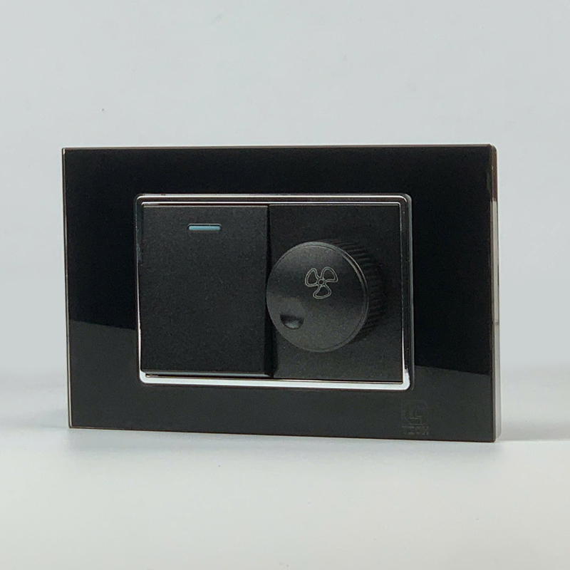 Mô đun công tắc đơn 2 chiều và công tắc quạt, size 36mm viền kính màu đen LG Tech 2 Mô đun công tắc đơn 2 chiều và công tắc quạt, size 36mm viền kính màu đen LG Tech