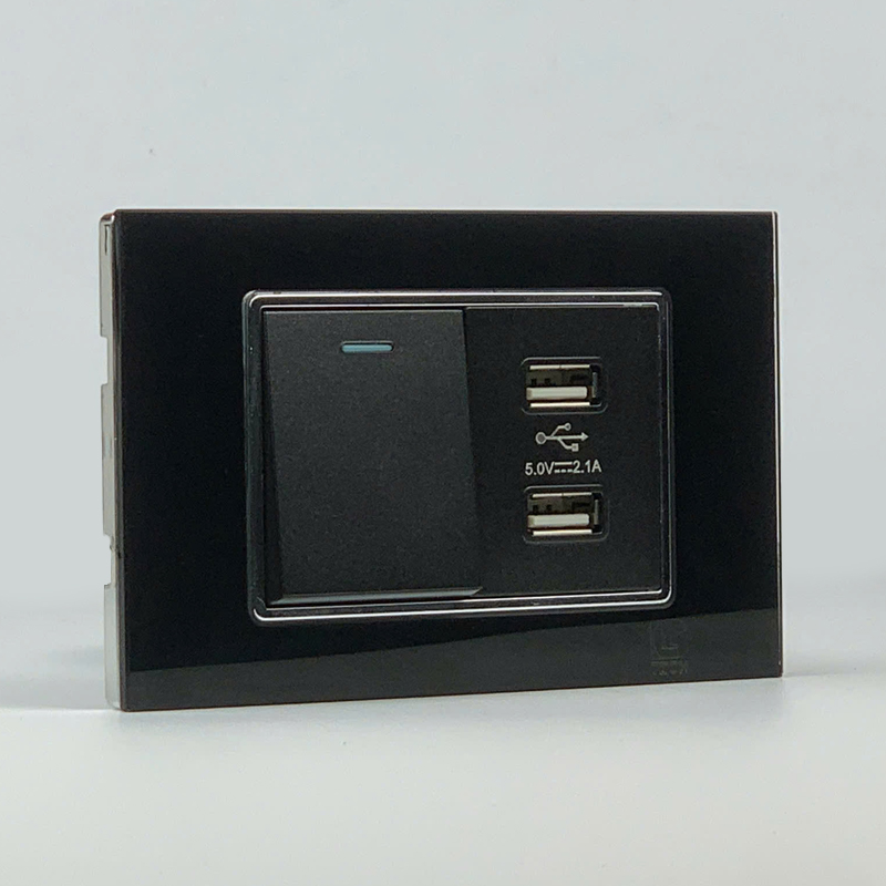 Mô đun công tắc đơn 1 chiều và ổ cắm 2 cổng USB, size 36mm viền kính màu đen LG Tech 2 Mô đun công tắc đơn 1 chiều và ổ cắm 2 cổng USB, size 36mm viền kính màu đen LG Tech