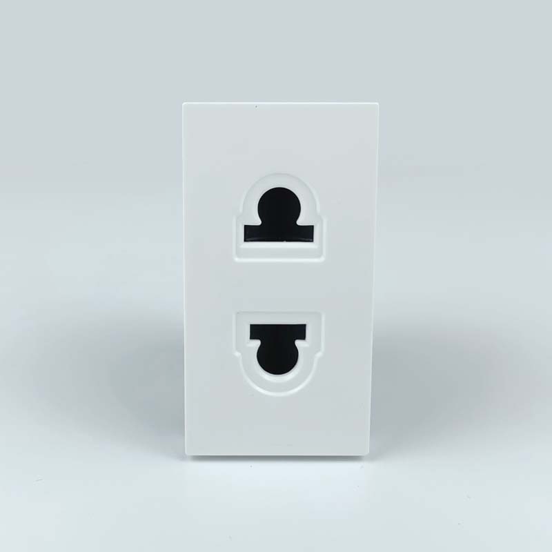 Mô đun ổ cắm 2 chấu, size 24mm màu trắng LG-M-018W LG Tech 1 Mô đun ổ cắm 2 chấu, size 24mm màu trắng LG-M-018W LG Tech