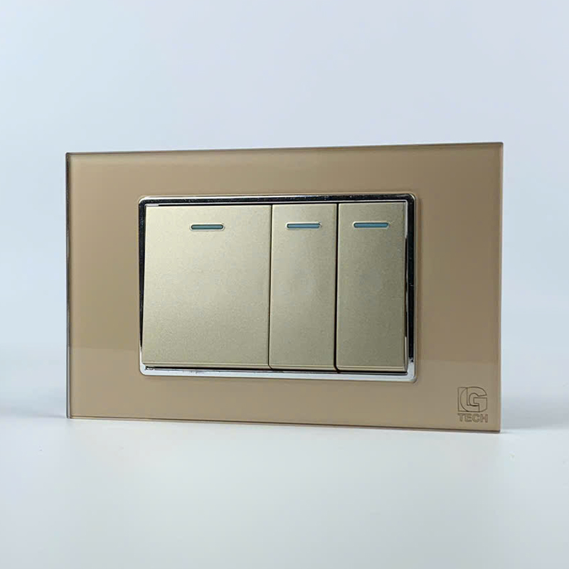 Mô đun công tắc đơn 2 chiều và công tắc đôi 2 chiều, size 36mm viền kính màu gold LG Tech 2 Mô đun công tắc đơn 2 chiều và công tắc đôi 2 chiều, size 36mm viền kính màu gold LG Tech