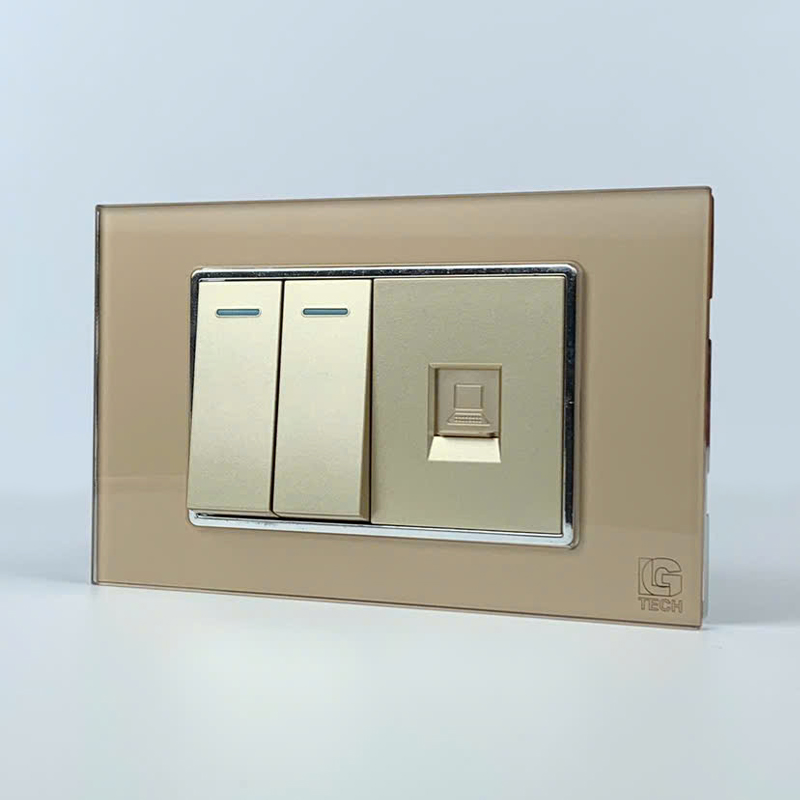 Mô đun công tắc đôi 2 chiều và ổ mạng LAN CAT6, size 36mm viền kính màu gold LG Tech 2 Mô đun công tắc đôi 2 chiều và ổ mạng LAN CAT6, size 36mm viền kính màu gold LG Tech