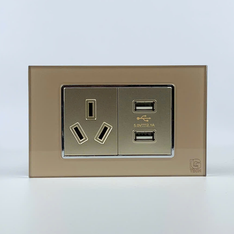 Mô đun ổ cắm chân chim và ổ cắm USB 2 cổng, size 36mm viền kính màu gold LG Tech 1 Mô đun ổ cắm chân chim và ổ cắm USB 2 cổng, size 36mm viền kính màu gold LG Tech