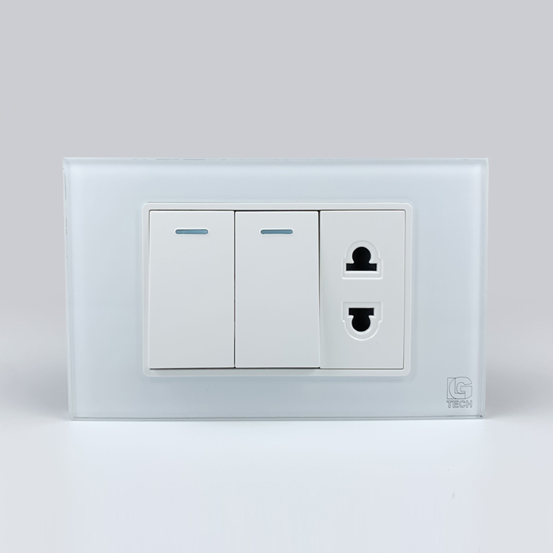 Mô đun 2 công tắc đơn 1 chiều và 1 ổ cắm 2 chấu, size 24mm viền kính màu trắng LG Tech 1 Mô đun 2 công tắc đơn 1 chiều và 1 ổ cắm 2 chấu, viền kính màu trắng LG Tech