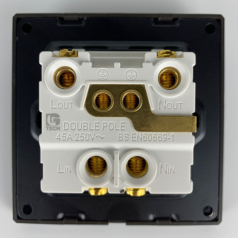 Công tắc bình nóng lạnh 45A màu đen LG Tech LG-B21-025 3 Công tắc bình nóng lạnh 45A màu đen LG Tech LG-B21-025