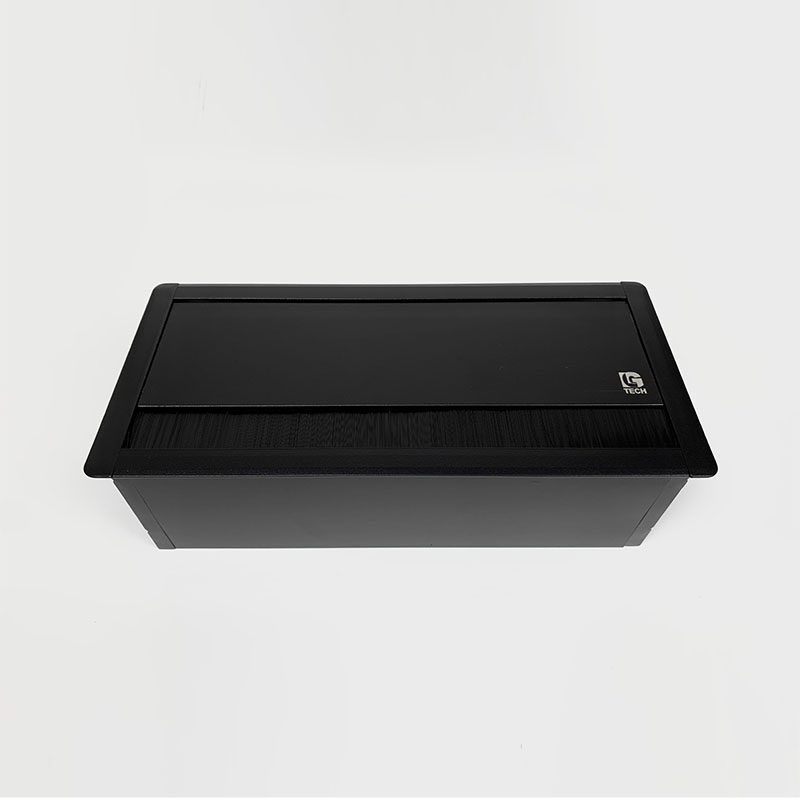 Hộp điện âm bàn 3 ổ điện màu đen LG-H3B 1 Hộp điện âm bàn 3 ổ điện màu đen LG-H3B