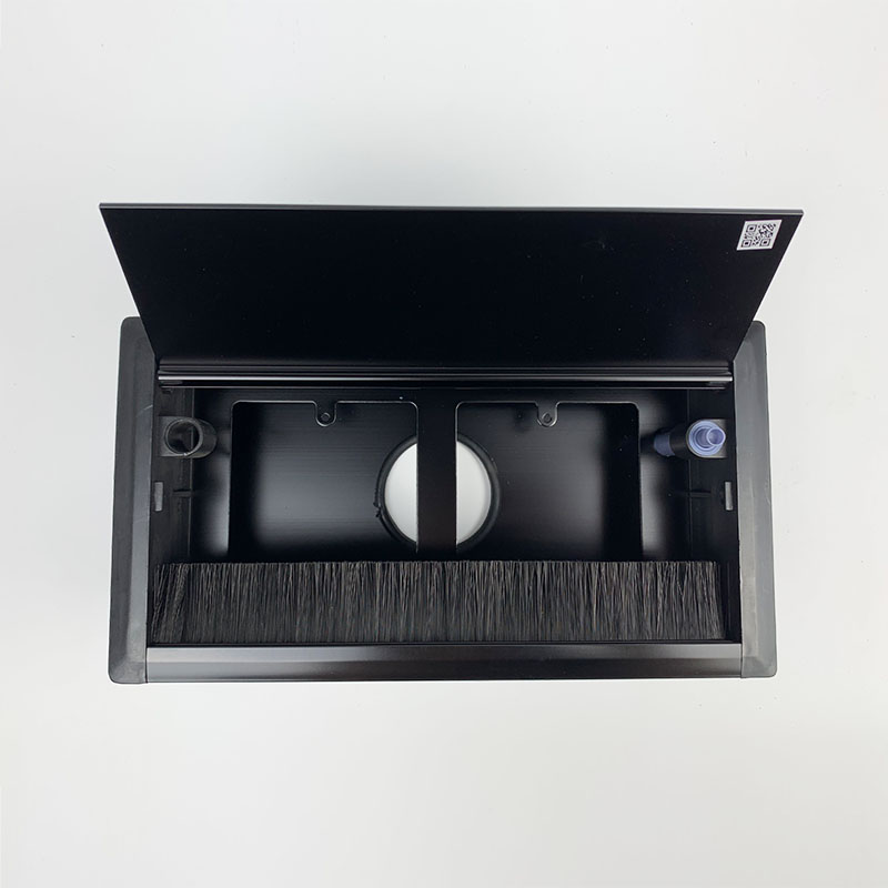 Hộp ổ cắm điện âm bàn 2 ổ điện 86x86mm màu đen LG-H2B 1 Hộp ổ cắm điện âm bàn 2 ổ điện 86x86mm màu đen LG-H2B