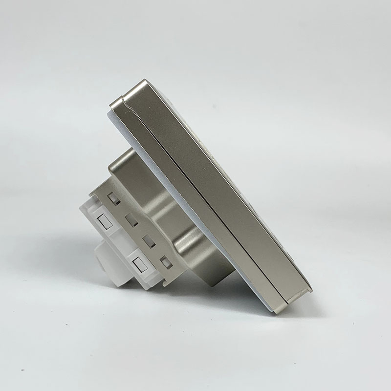 hop bao ve o dien trong nha12 (37) Ổ cắm chống nước ngoài trời 3 chấu IP55 LG-AK-003G 5