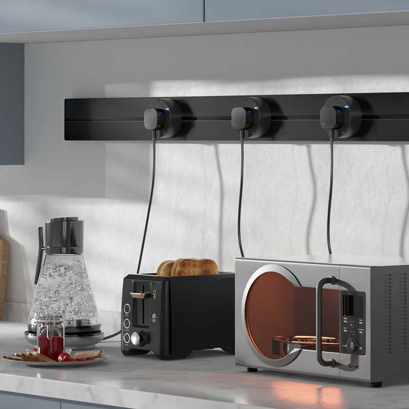  ổ cắm ray trượt trong tủ bếp