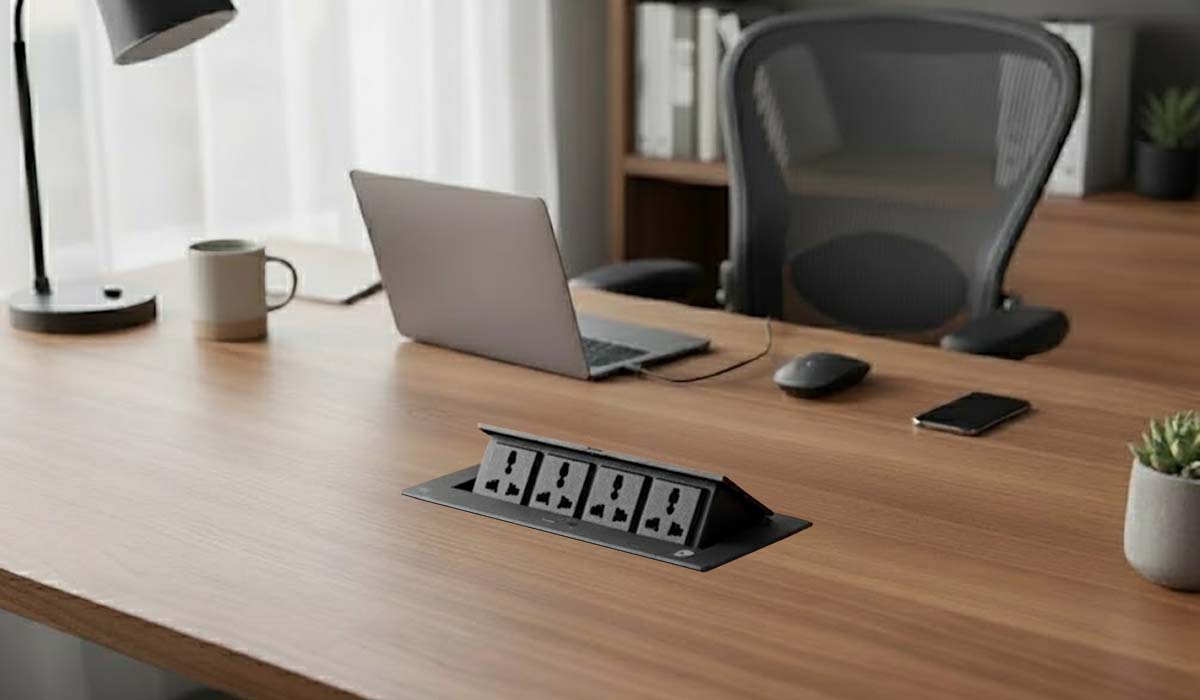 Phòng làm việc tối giản: Kết hợp ổ điện âm tường và hộp luồn dây thế nào để tránh rối? 2 Ổ cắm âm bàn có thể sử dụng thay cho ổ điện âm tường trong phòng làm việc